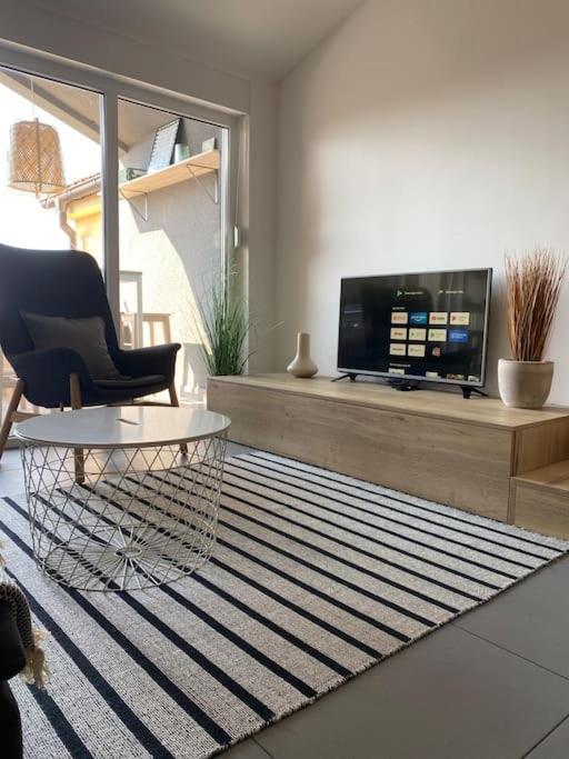 Ebli Seaview Apartment พูลา ภายนอก รูปภาพ