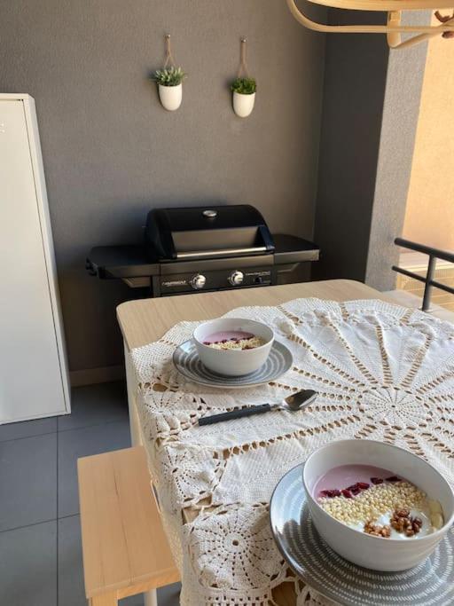 Ebli Seaview Apartment พูลา ภายนอก รูปภาพ